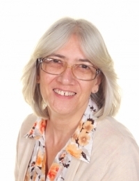 Mrs G Baker HLTA 1VRG6I5